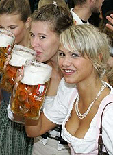 Oktoberfest Girls